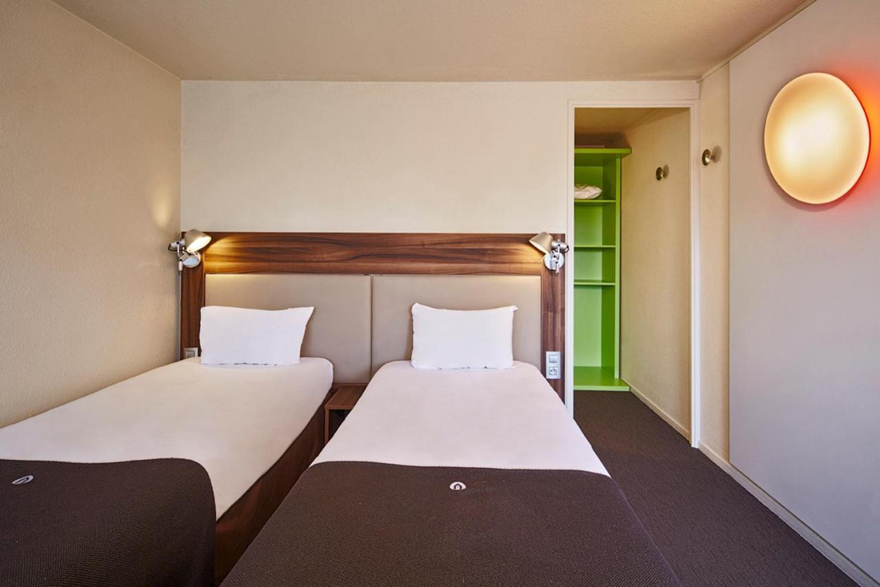 מלון Vert-Saint-Denis Campanile Melun Senart מראה חיצוני תמונה